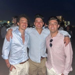 Meet your Posher, Brady